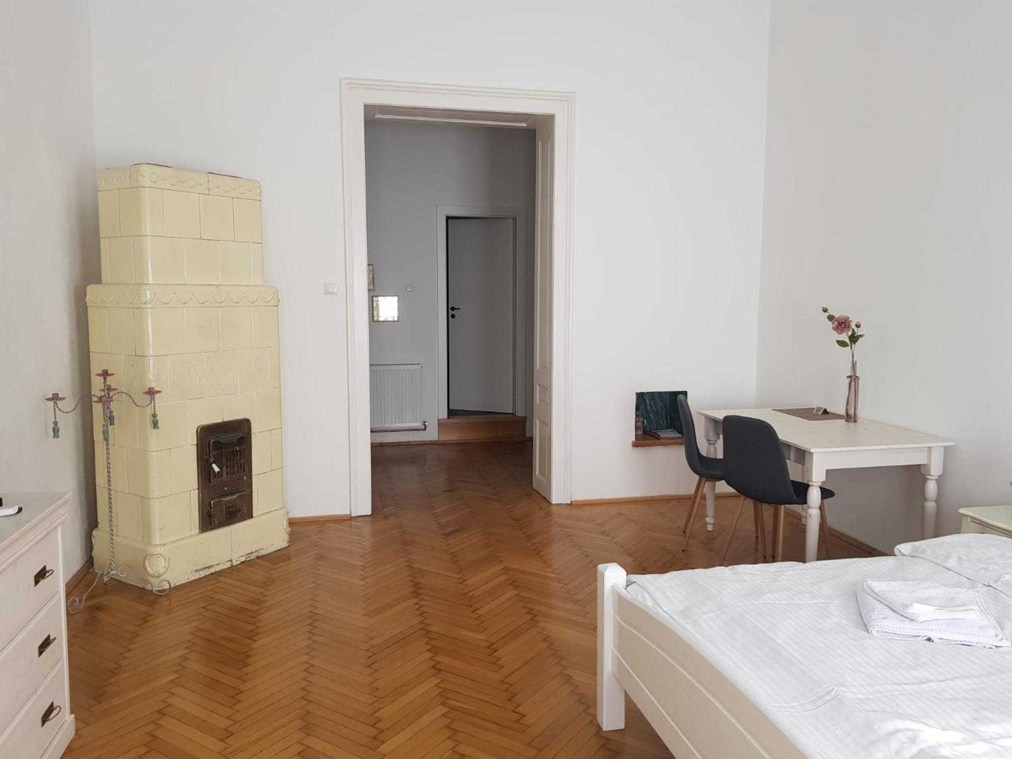 Liberte Apartments Орадя Номер фото